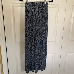 Brandy Melville Daisy Maxi Skirt